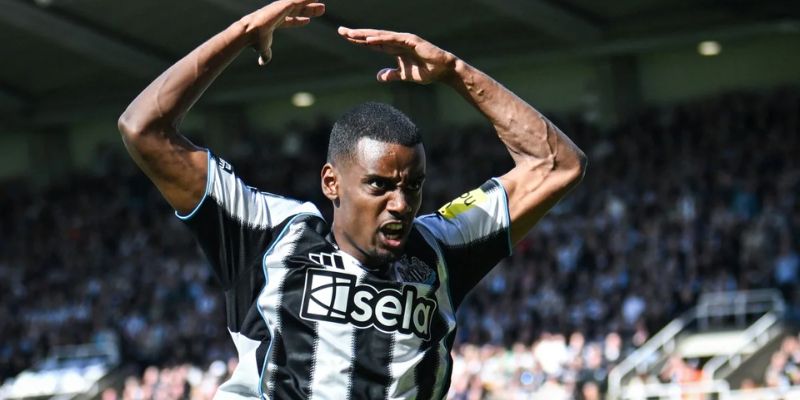Alexander Isak là một tiền đạo xuât sắc